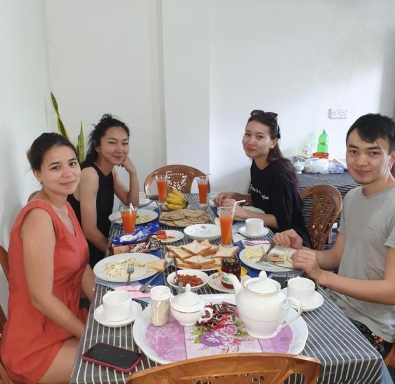 غرفة عائلية, Village Star Restmirissa