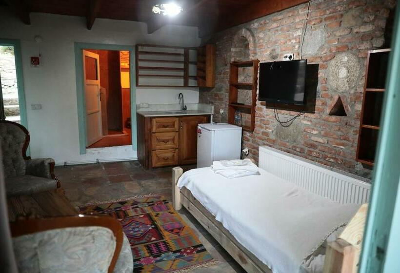 Дом 1 Спальня, Kayserkaya Cottages