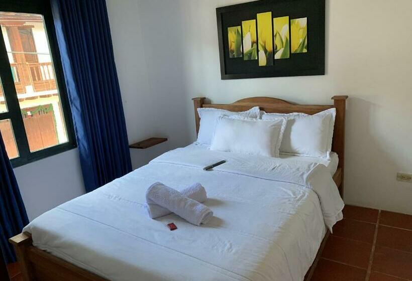 Номер Стандарт, Hostal Home Sant Angelo