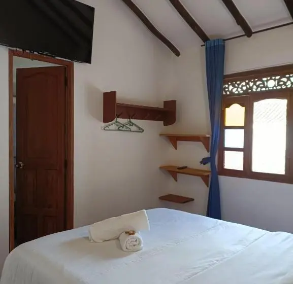Standard Kolmen Hengen Huone, Hostal Home Sant Angelo