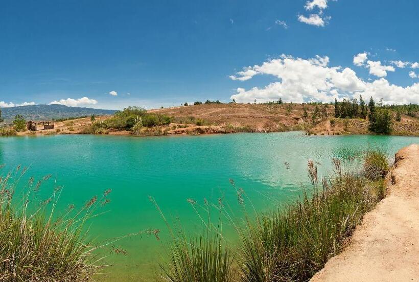 Четырехместный Номер Стандарт, Hostal Home Sant Angelo