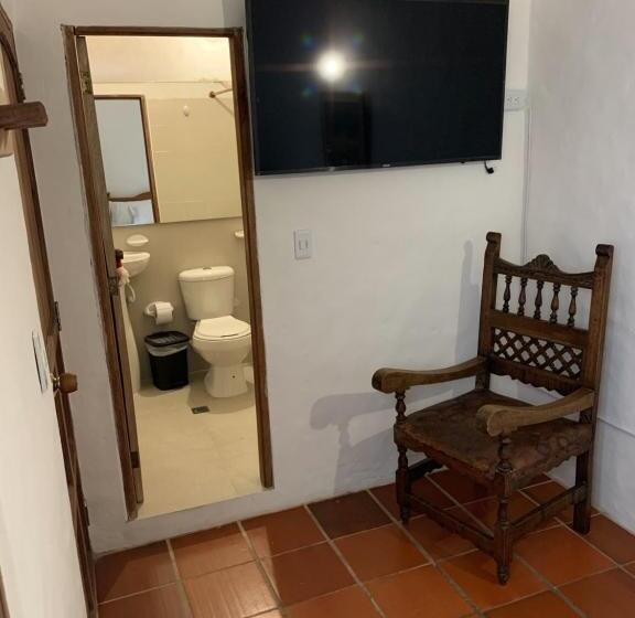 Номер Стандарт, Hostal Home Sant Angelo