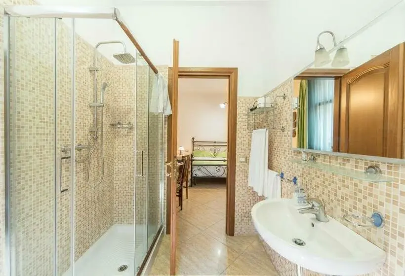 スタンダードルーム, B&b Casa Cavour
