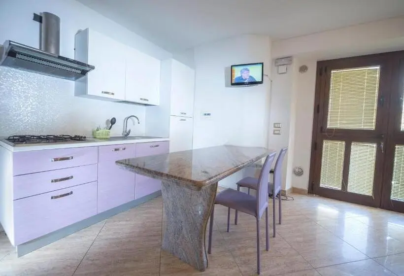 スタンダード４人部屋, B&b Casa Cavour