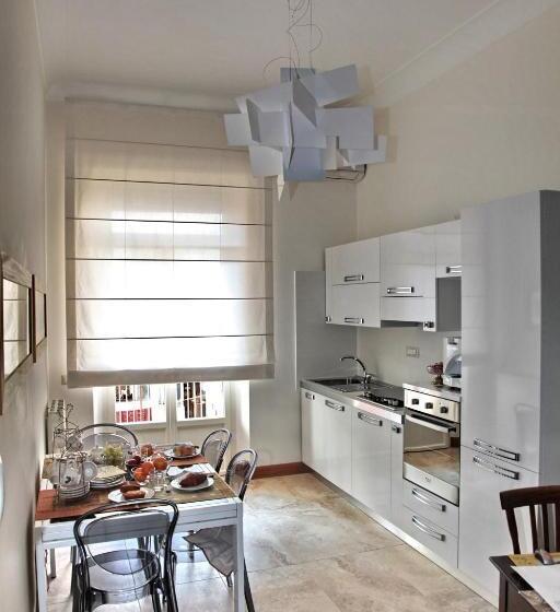 اتاق استاندارد یک نفره, B&b Milu