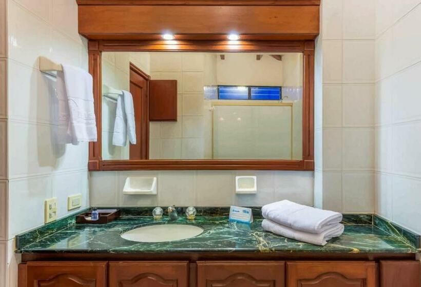 Suite mit Hydromassage, Castellon De Juanambu