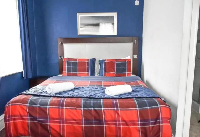スーペリアファミリールーム, Gatwick Castle B&b