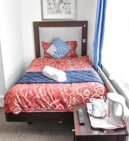 Номер Deluxe, Gatwick Castle B&b