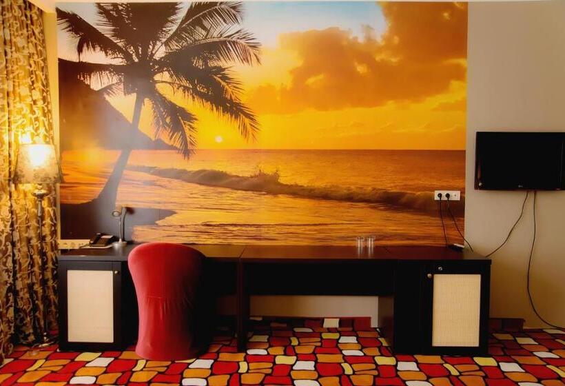 اتاق یک تخته با تراس, Sapar Standart