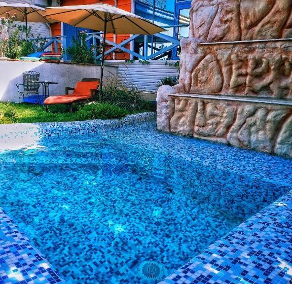 اتاق لوکس خانوادگی, Sapar Standart