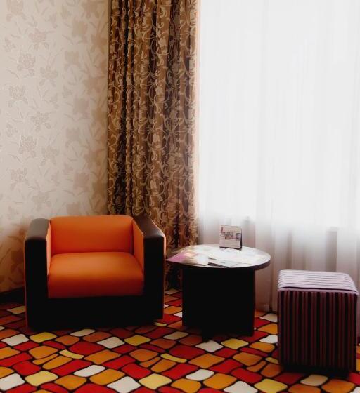 اتاق یک تخته با تراس, Sapar Standart