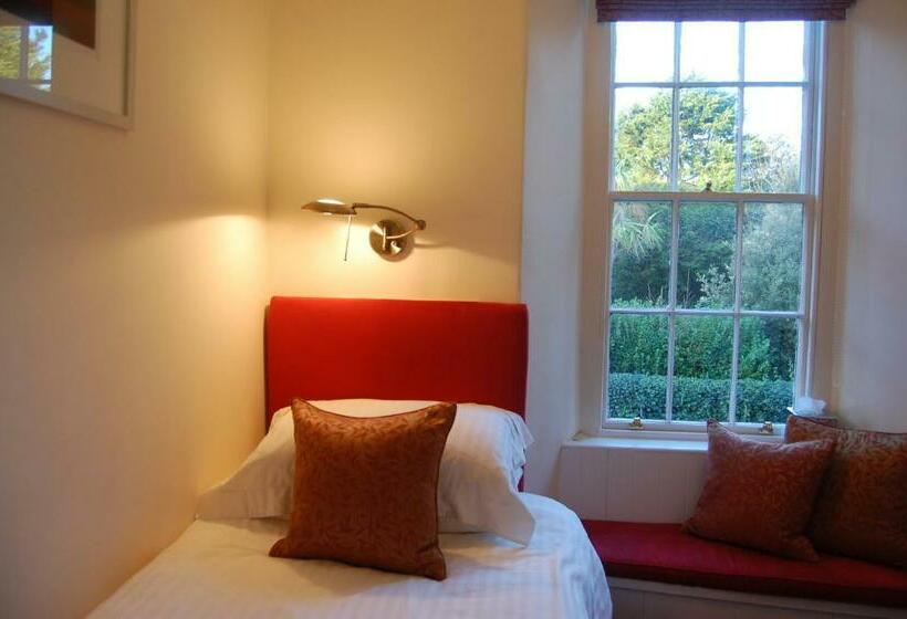 스탠다드 싱글 룸, Warwick House