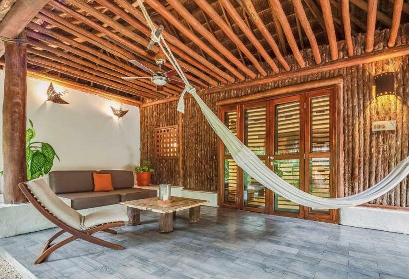 بنجلو قياسى, The Explorean Kohunlich - All Inclusive