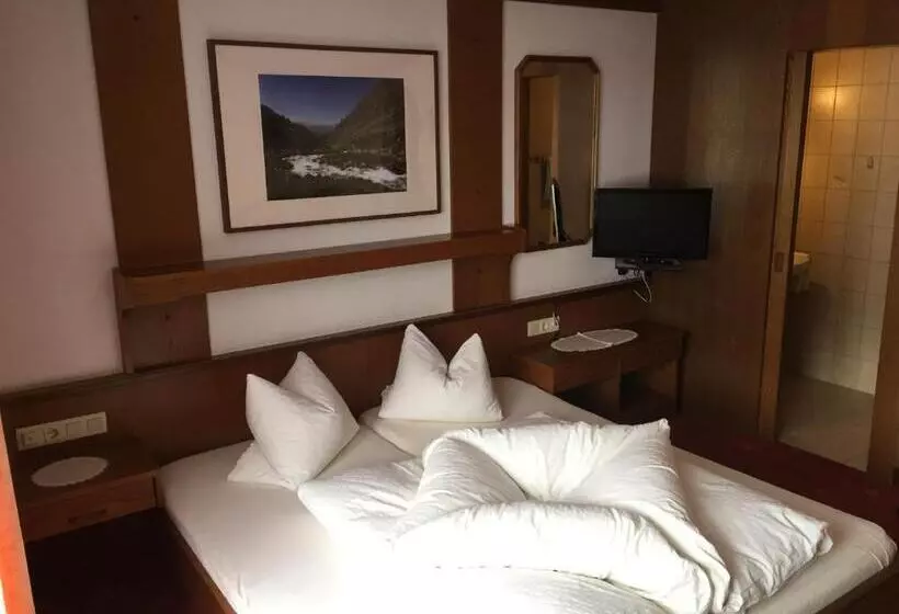 スタンダードルーム, Landhaus Engadin