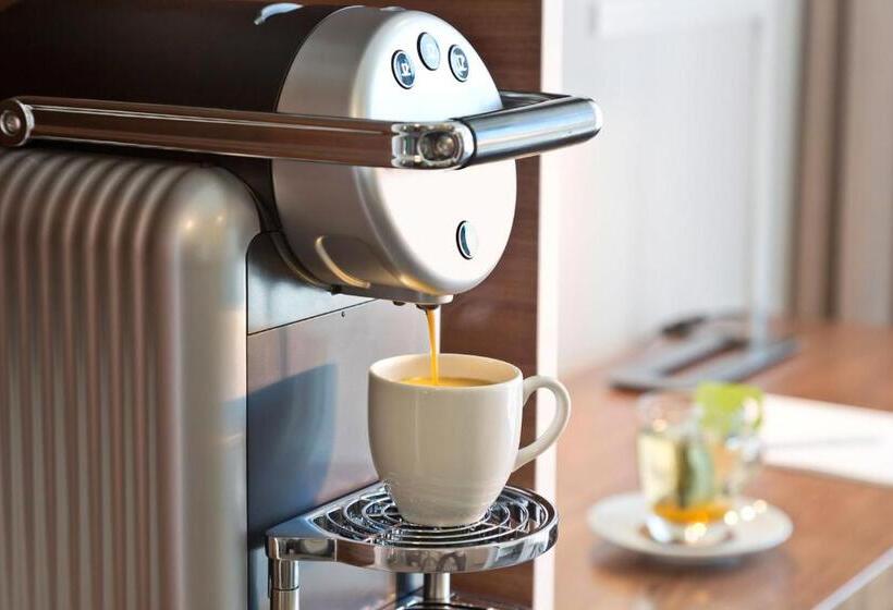 Полулюкс с Видом, 47°