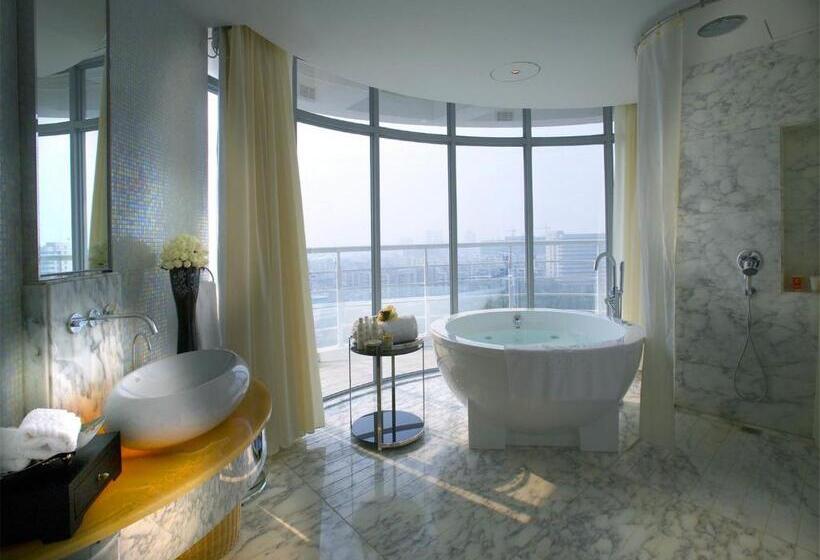 סוויטה נשיאותית, Hiyet Oriental