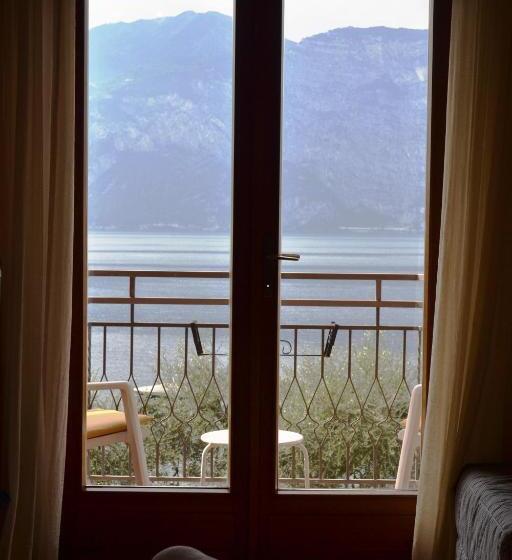 标准间带湖景, Smeraldo