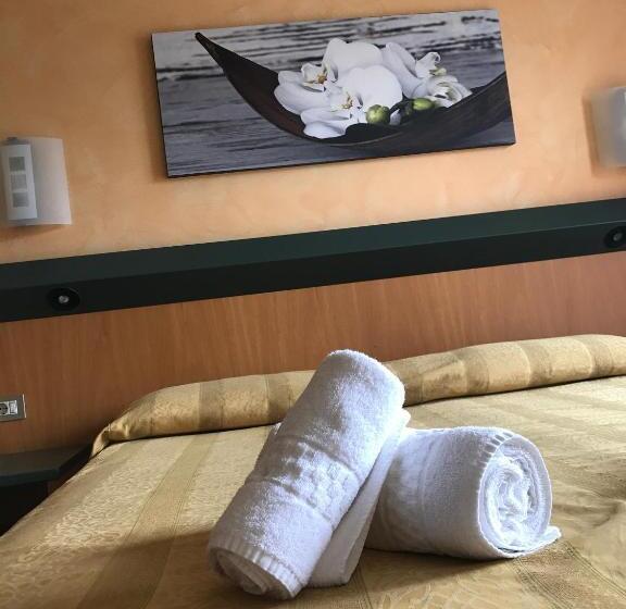 标准间带湖景, Smeraldo