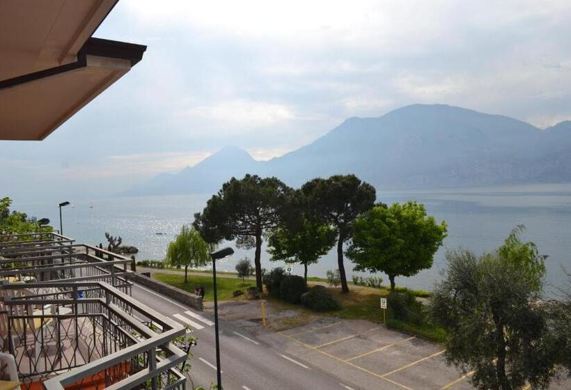 高级大房间, Smeraldo