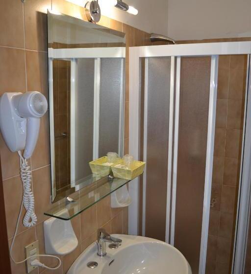 高级大房间, Smeraldo