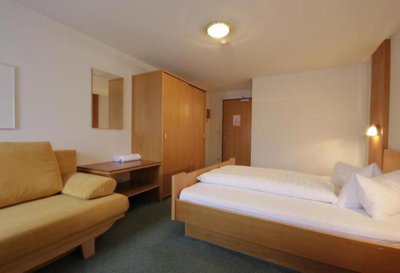 バルコニー付きスタンダードルーム, Tia Monte