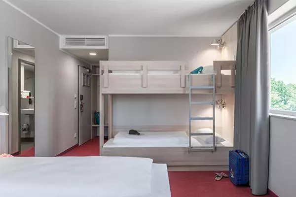 اتاق خانوادگی, Serways Hotel Steigerwald