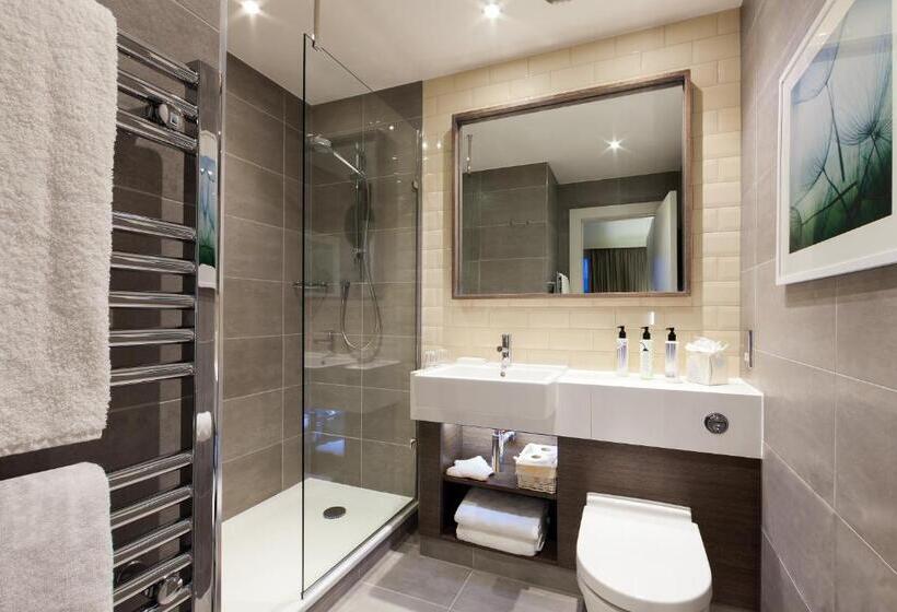 스탠다드 스튜디오, Staybridge Suites London Vauxhall, An Ihg