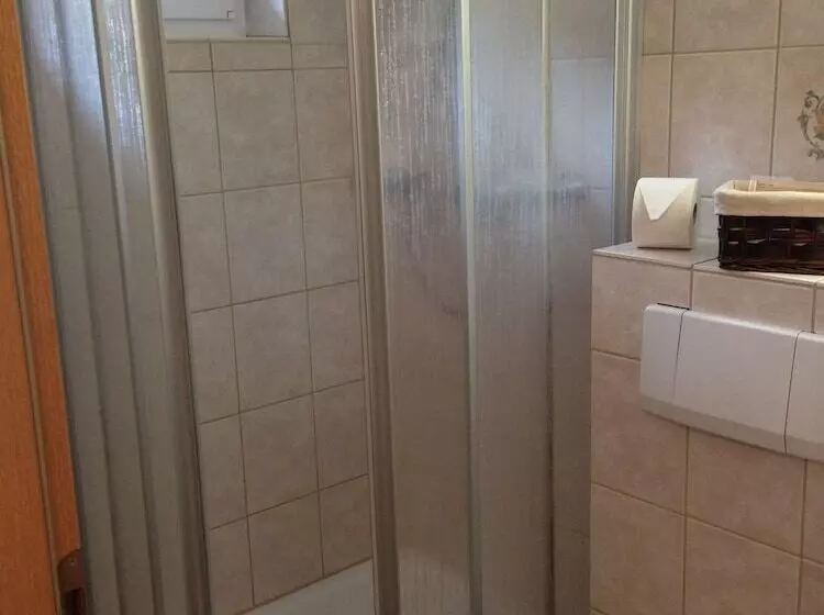 スタンダードシングルルーム, Zum Senn   Hotel Und Wirtshaus