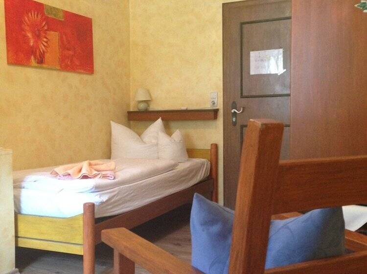 スタンダードシングルルーム, Zum Senn   Hotel Und Wirtshaus