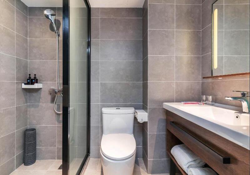 חדר סטנדרט, Hanting