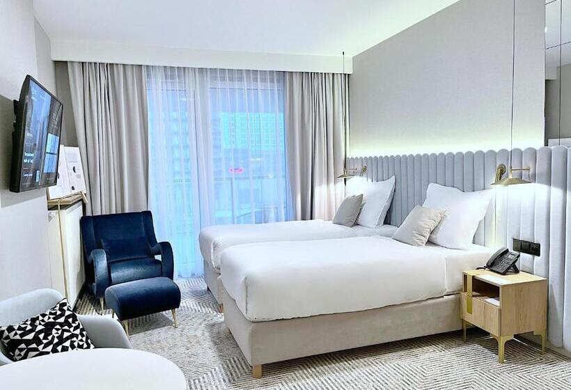 标准间带阳台, Royal Tulip Warsaw Centre