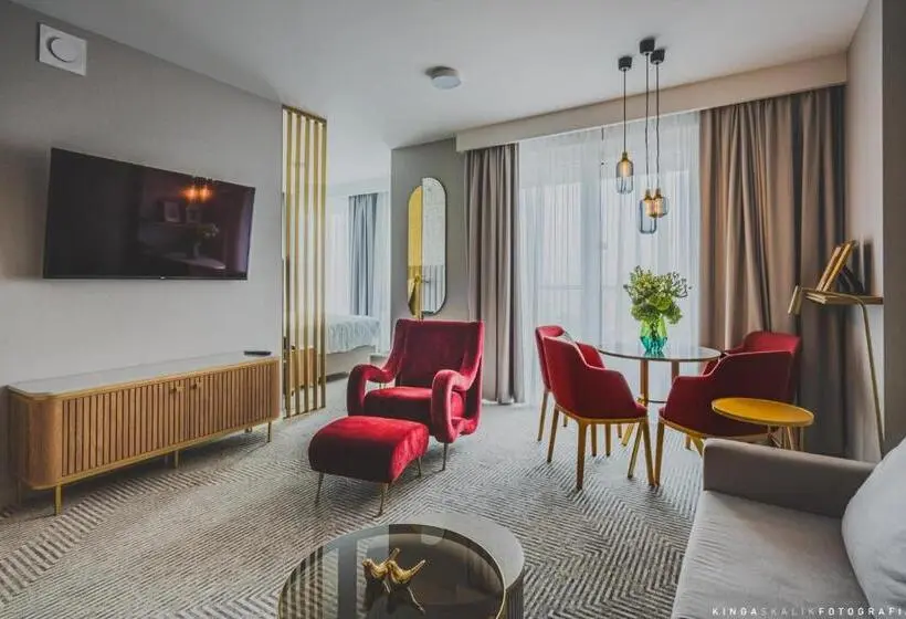 ファミリールーム, Royal Tulip Warsaw Centre