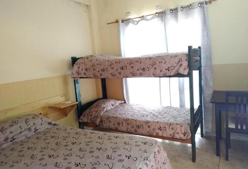 غرفة قياسية ثلاثية, Sweet Guest House