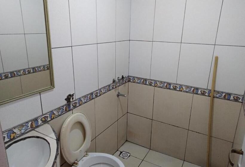 Семейный Номер, Sweet Guest House
