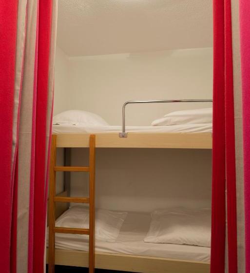 带双人床的标准工作室, Hippotel