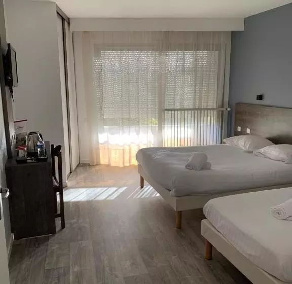 Standard Kolmen Hengen Huone, Au Relais Des Lilas