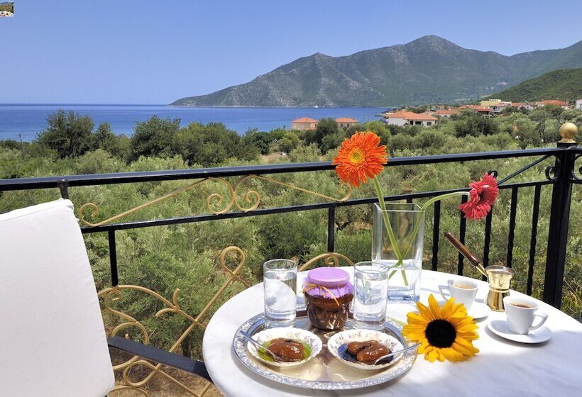 إستوديو قياسى مطل على البحر, Byzantinon