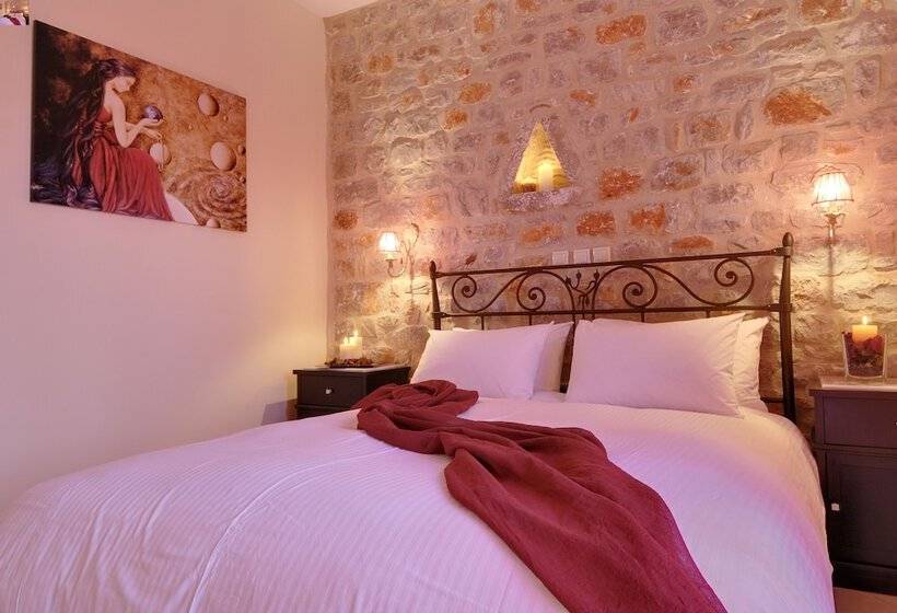 شقة غرفة واحدة, Byzantinon