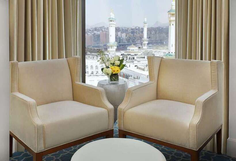 اتاق استاندارد سه نفره, Hilton Suites Jabal Omar Makkah