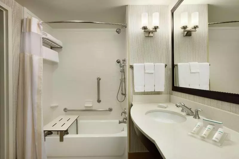 سوئیت جونیور با تخت بزرگ, Hilton Suites Jabal Omar Makkah