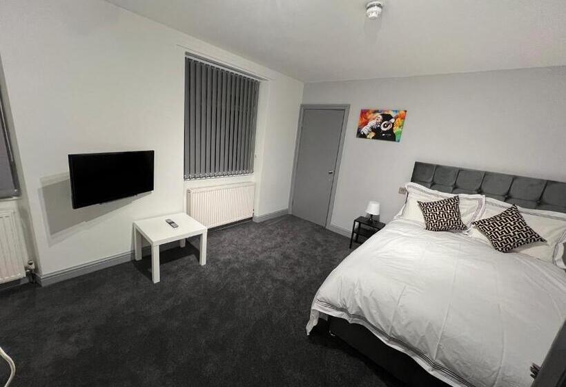 חדר סטנדרט, Huddersfield Central Lodge