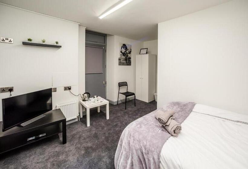 חדר אקונומי, Huddersfield Central Lodge