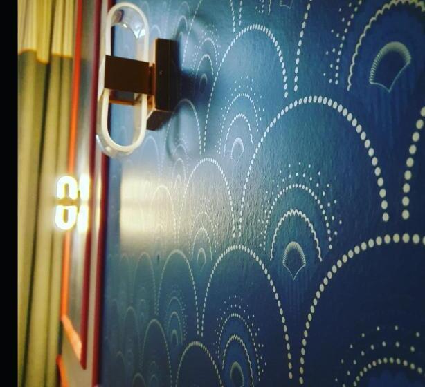 标准间, O Lyon Charite