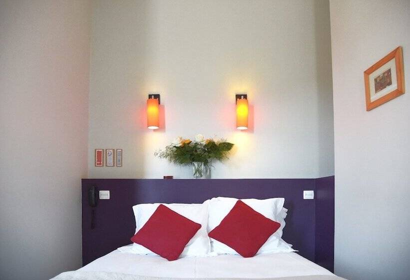 标准间, O Lyon Charite