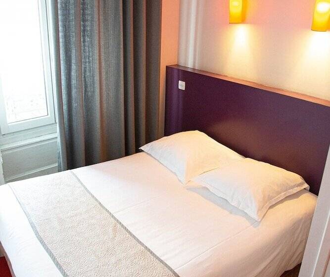 家庭间, O Lyon Charite