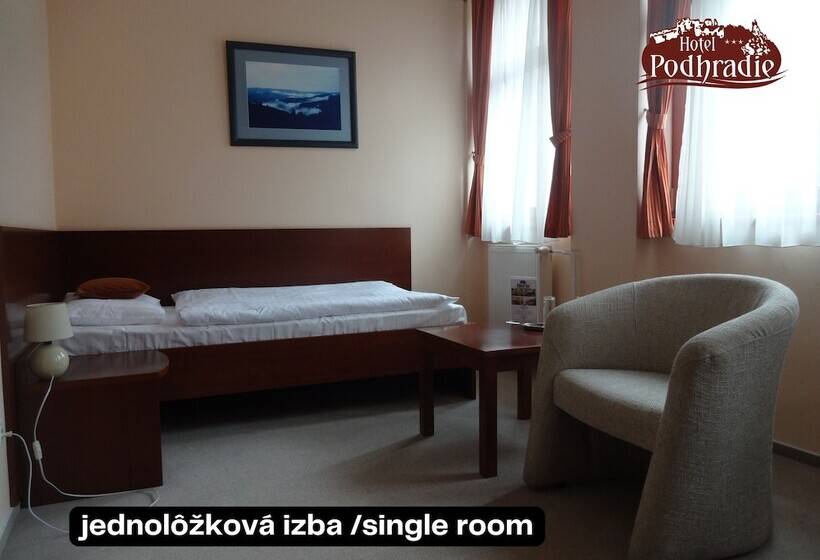 غرفة قياسية فردية, Podhradie