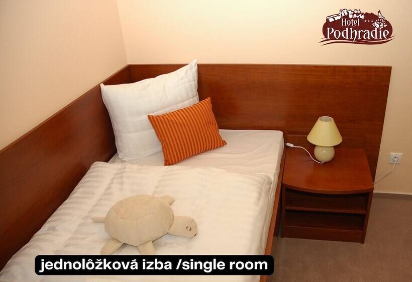 غرفة قياسية فردية, Podhradie