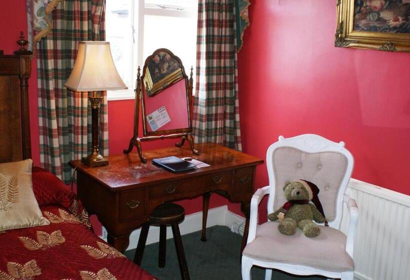 غرفة قياسية, The Old Black Lion