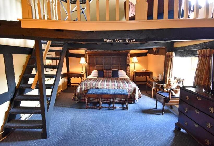 غرفة قياسية, The Old Black Lion