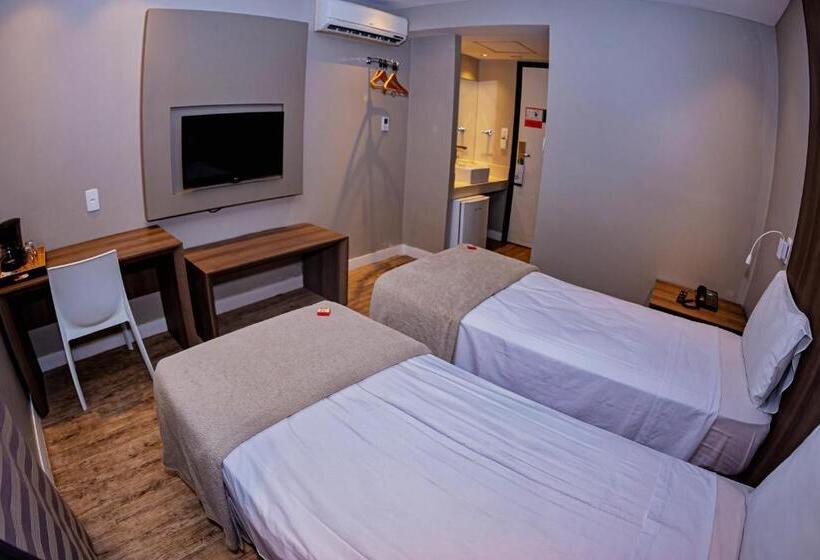 デラックスルーム, The